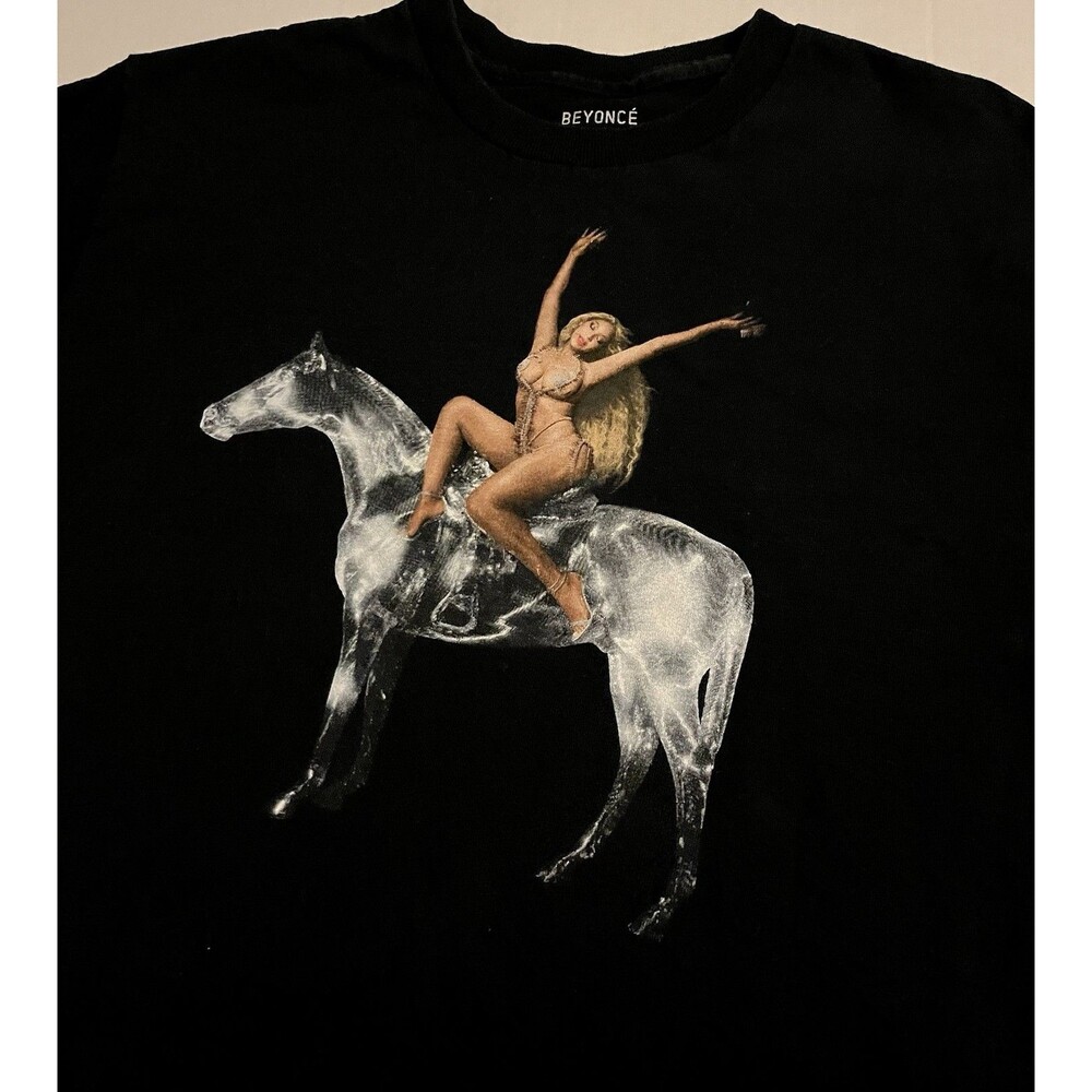 Beyonce 2023 Renaissance Tour Album Horse OFFICIAL T-Shirt MEDIUM Music Concert